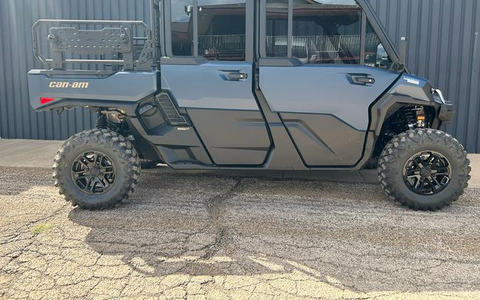 2027 Can-Am Defender XU MAX Limited HD11