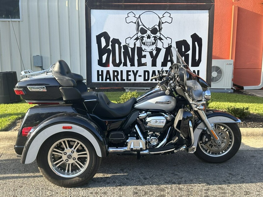 FLHTCUTG 2019 Tri Glide Ultra