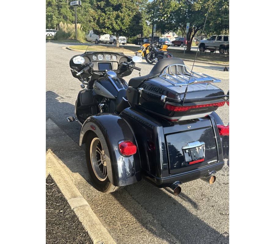 FLHTCUTG 2019 Tri Glide Ultra