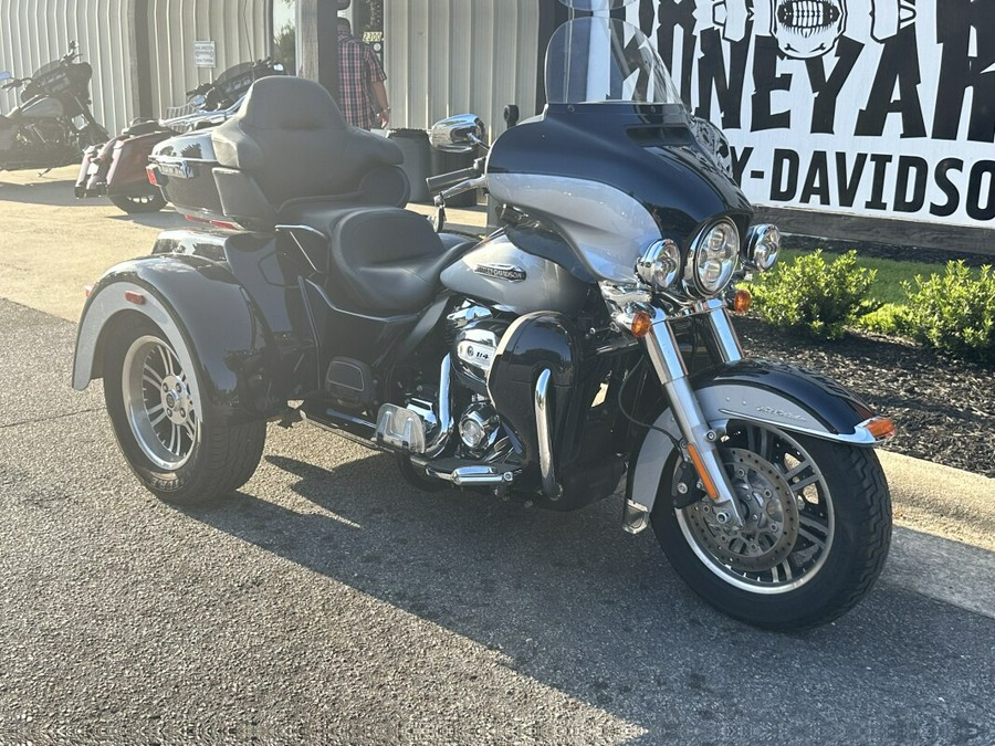 FLHTCUTG 2019 Tri Glide Ultra