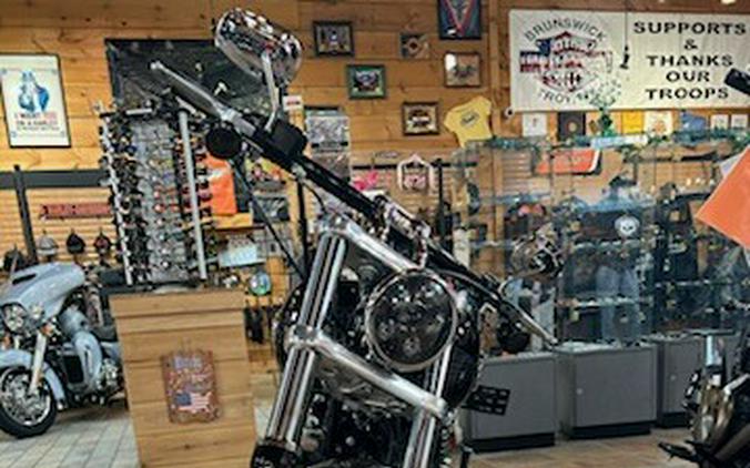 2014 Harley-Davidson Breakout Vivid Black