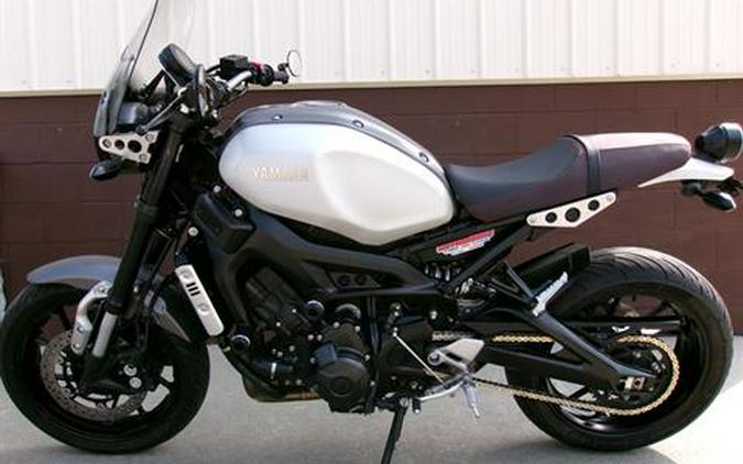 2016 Yamaha XSR900