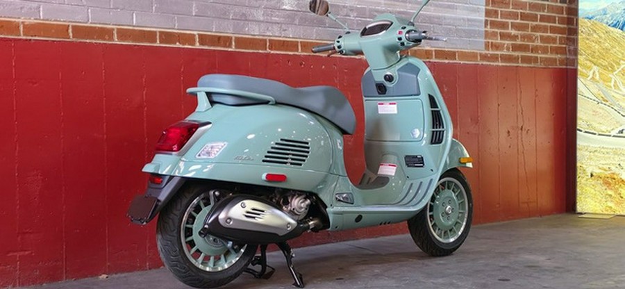 2027 Vespa GTS 310 80Th