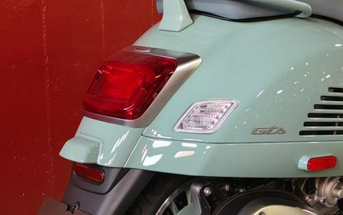 2027 Vespa GTS 310 80Th