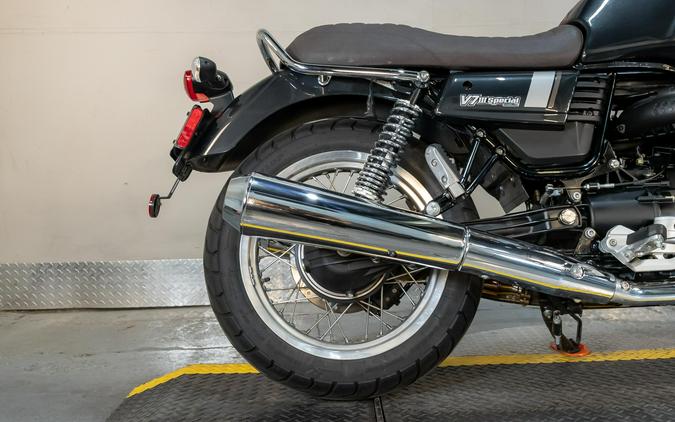 2020 Moto Guzzi V7 III Special