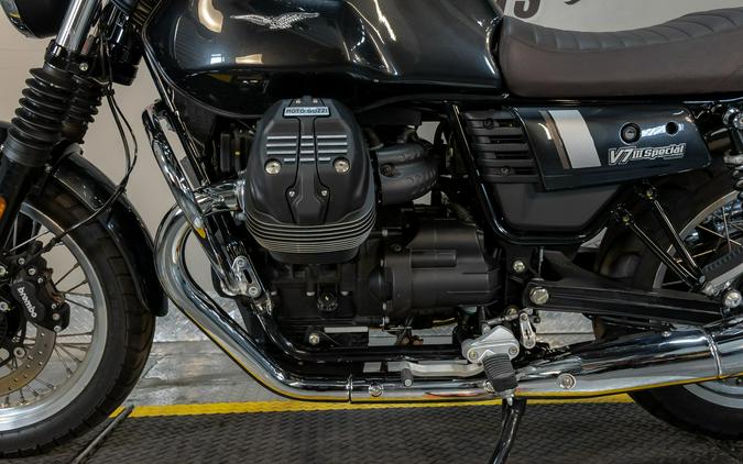 2020 Moto Guzzi V7 III Special