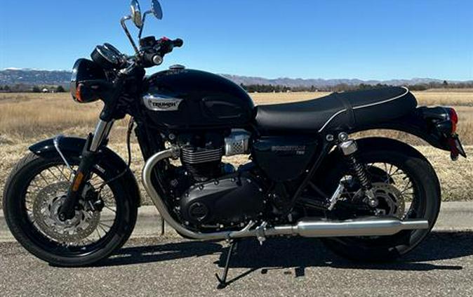 2024 Triumph Bonneville T100