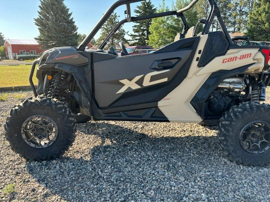 2023 Can-Am™ MaverickT Sport X xc 1000R