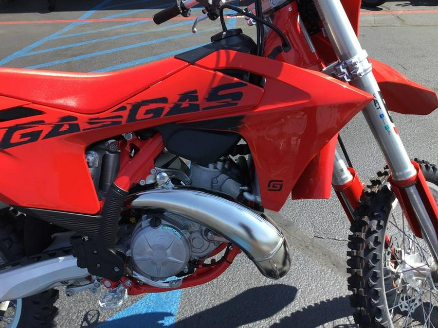 2025 GASGAS MC 300