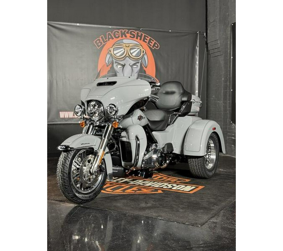 2024 Harley-Davidson® FLHTCUTG - Tri Glide® Ultra