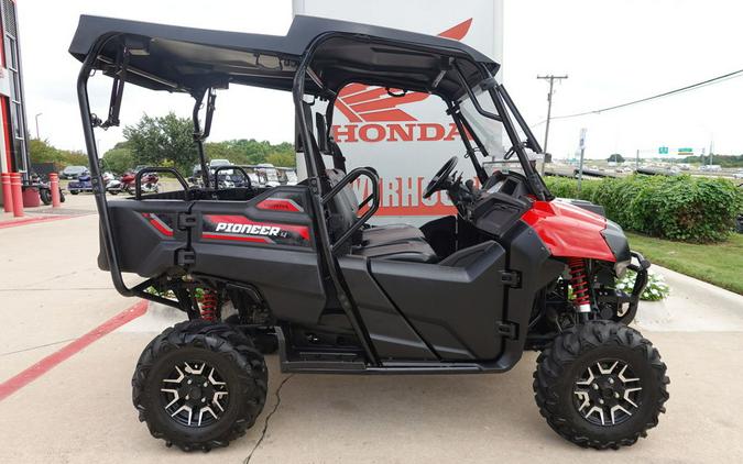 2020 Honda Pioneer 700 Deluxe