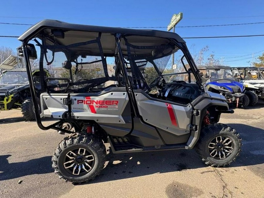 2025 Honda SXS10M5SES