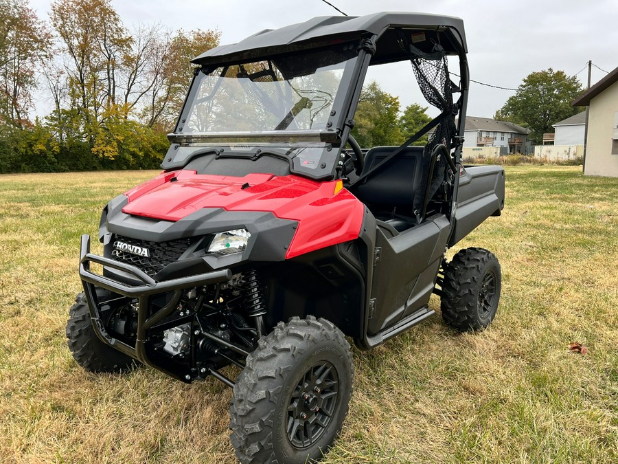 2026 Honda Pioneer 700 Deluxe