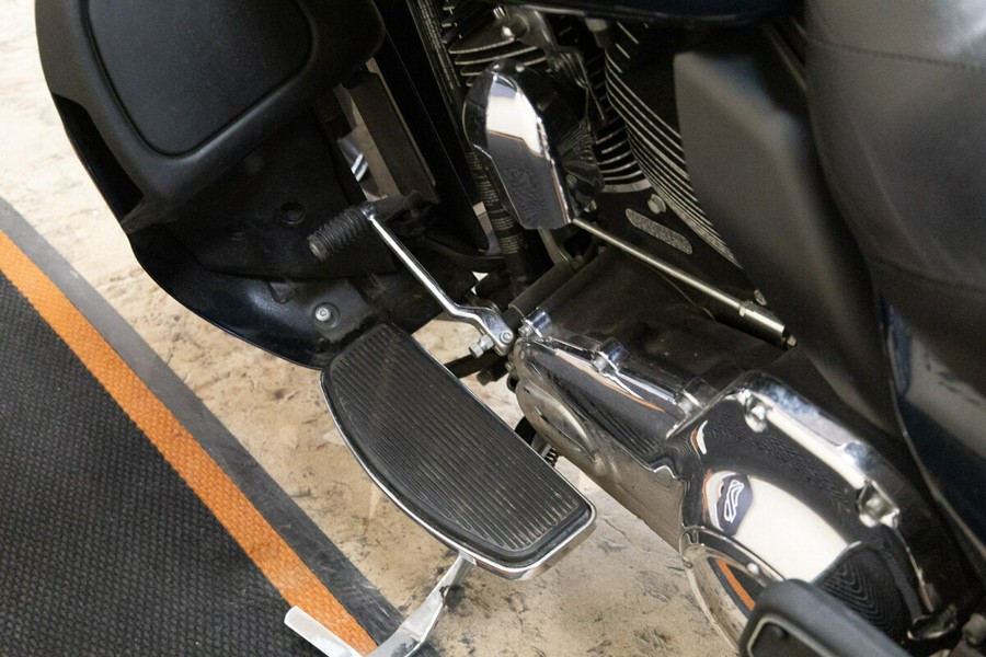 2016 Harley-Davidson® Ultra Limited Custom Colour Cosmic Blue Pearl FLHTK