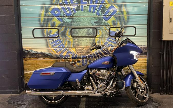 2026 Harley-Davidson® Road Glide® Aurora Blue Denim Chrome Trim