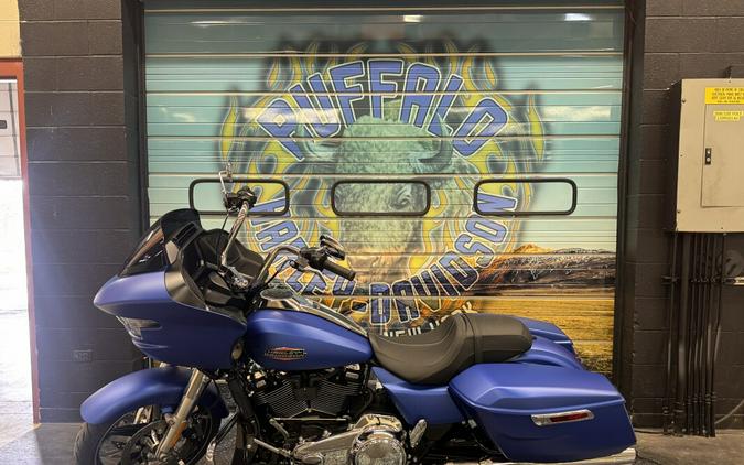 2026 Harley-Davidson® Road Glide® Aurora Blue Denim Chrome Trim