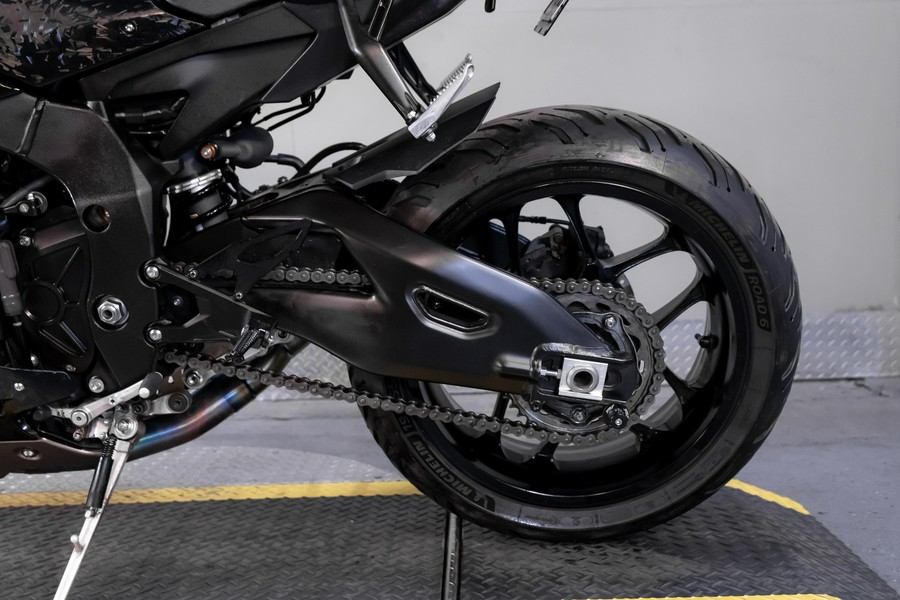 2025 Yamaha Motor Corp., USA YZF-R1