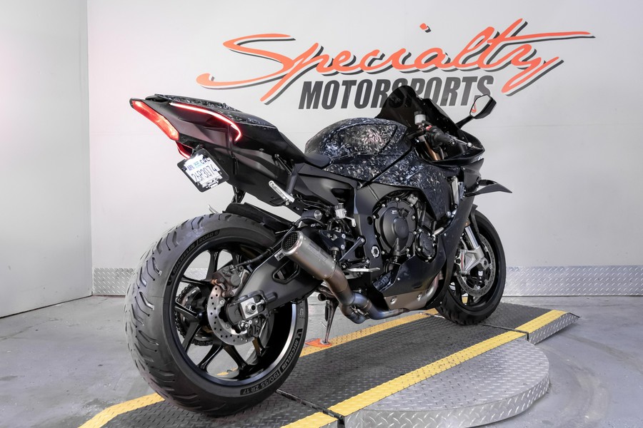 2025 Yamaha Motor Corp., USA YZF-R1