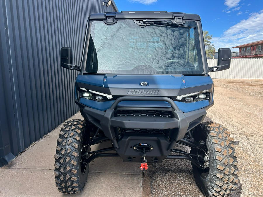 2027 Can-Am Defender XU MAX Limited HD11