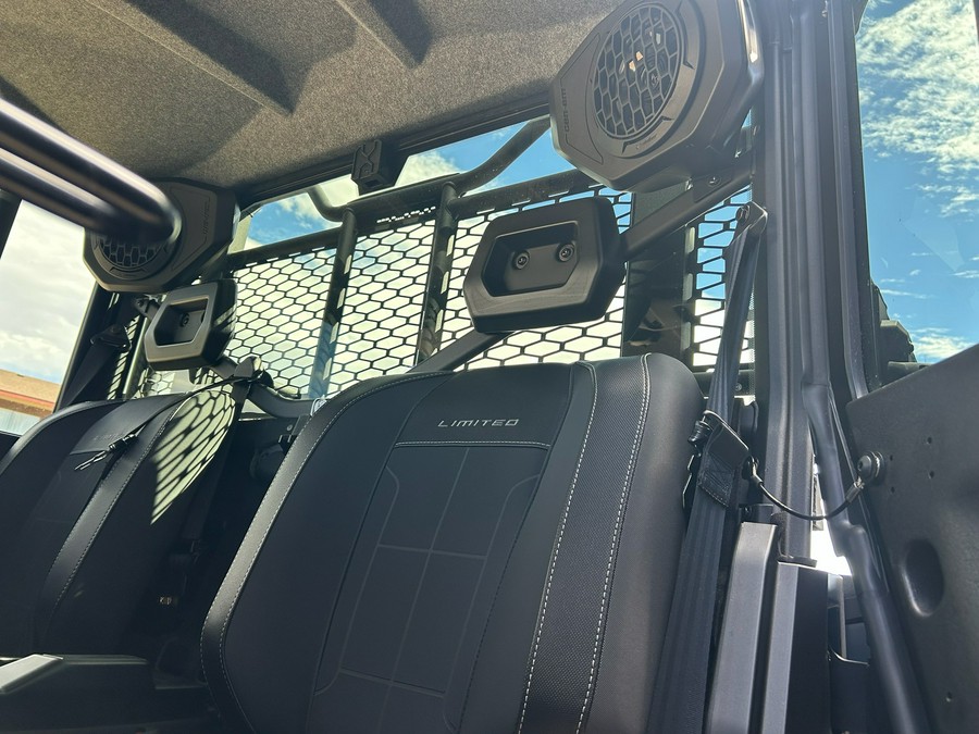 2027 Can-Am Defender XU MAX Limited HD11