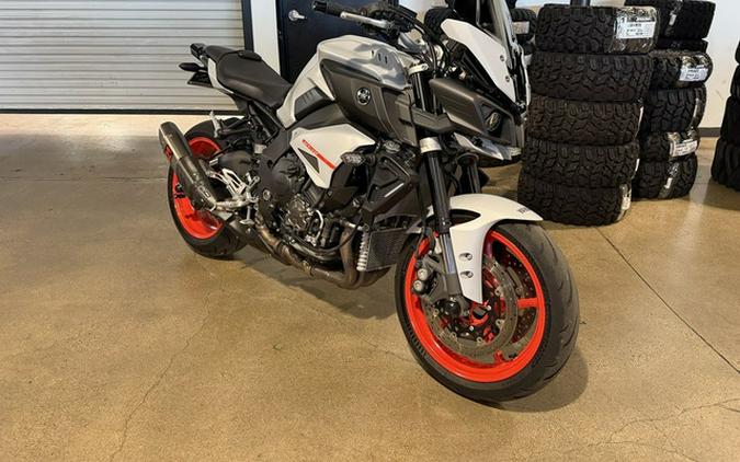 2019 Yamaha MT 10