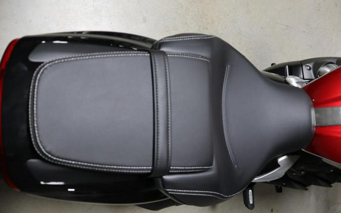 2025 Triumph Rocket 3 Storm R Carnival Red/Sapphire Black