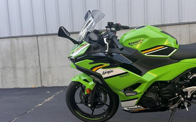 2025 Kawasaki NINJA 500 KRT SE ABS