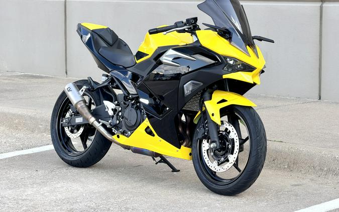 2026 Kawasaki Ninja® 500 SE ABS