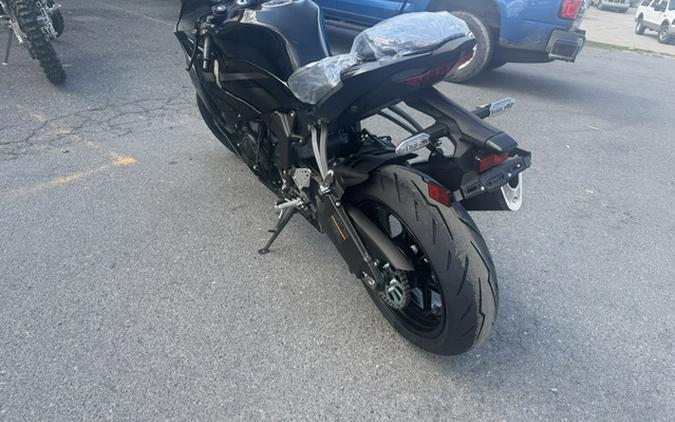 2027 Kawasaki Ninja ZX-6R ABS