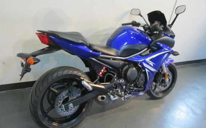 2009 Yamaha FZ 6 R