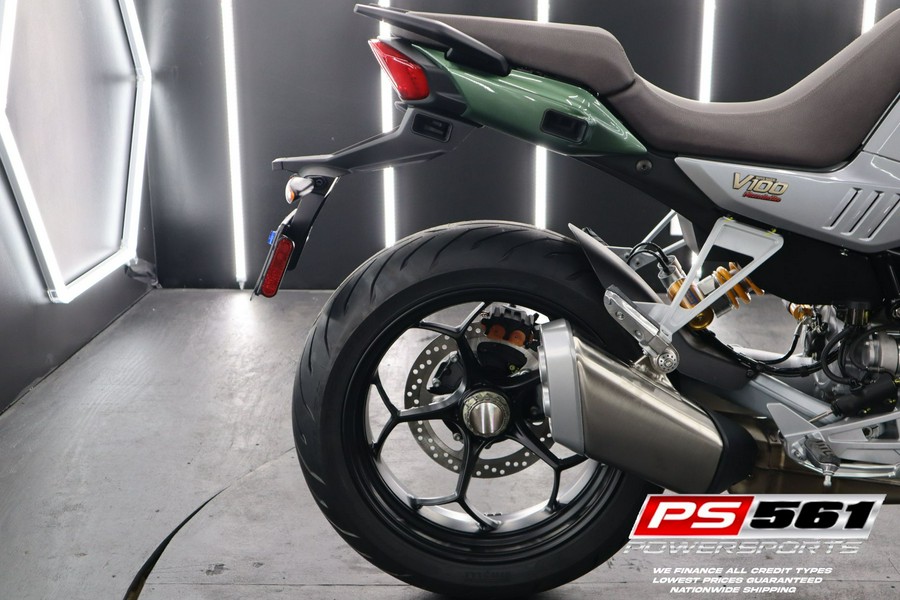 2023 Moto Guzzi V100 Mandello S