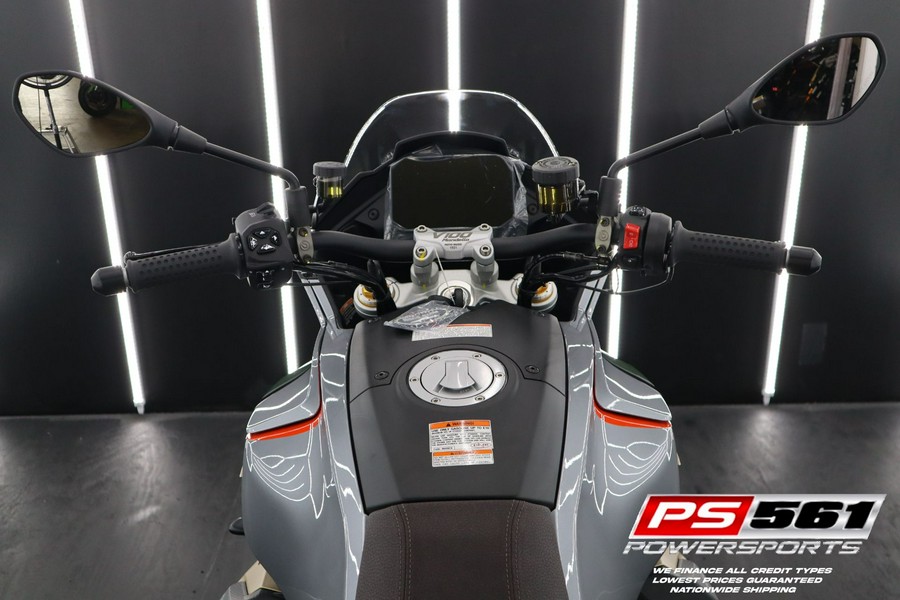 2023 Moto Guzzi V100 Mandello S