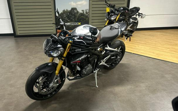 2025 Triumph Speed Triple 1200 RS