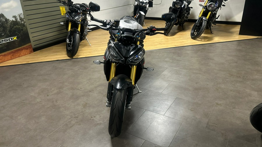 2025 Triumph Speed Triple 1200 RS