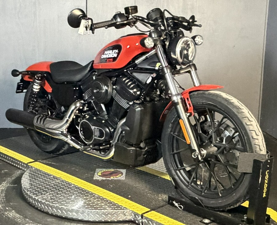 2026 Harley-Davidson® Nightster® RH975 BLOOD ORANGE