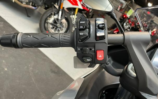 2024 Kawasaki Ninja® 7 Hybrid ABS - DEMO