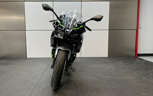 2024 Kawasaki Ninja® 7 Hybrid ABS - DEMO