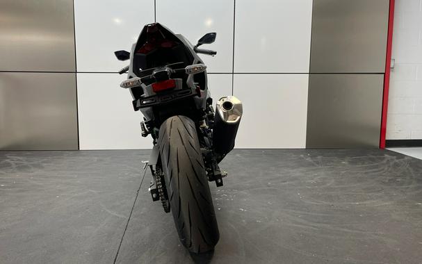 2024 Kawasaki Ninja® 7 Hybrid ABS - DEMO