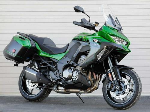 2020 Kawasaki Versys 1000 SE LT+ Review MC Commute Photo Gallery