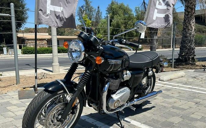 2024 Triumph Bonneville T120 Stealth Edition