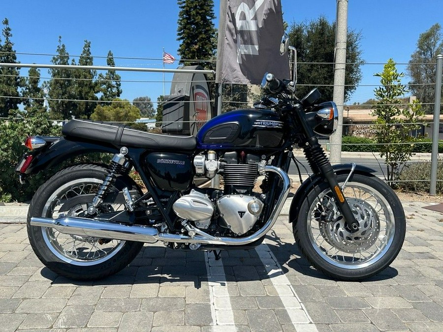 2024 Triumph Bonneville T120 Stealth Edition