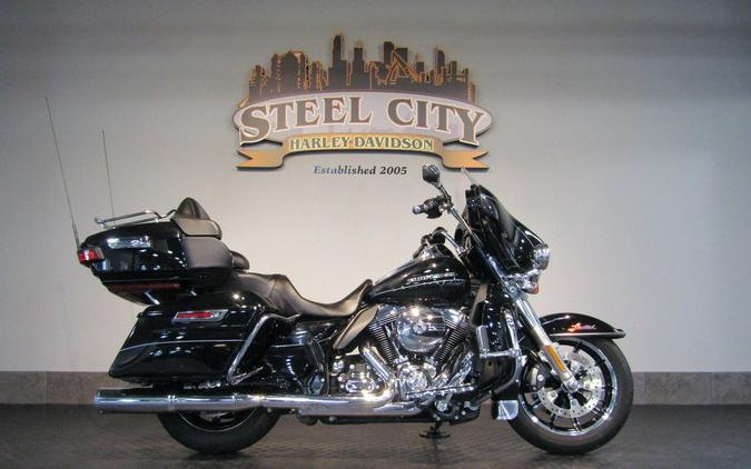2016 Harley-Davidson® FLHTKL - Ultra Limited Low