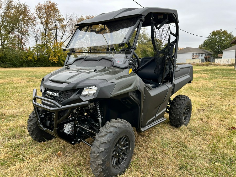 2026 Honda Pioneer 700 Deluxe