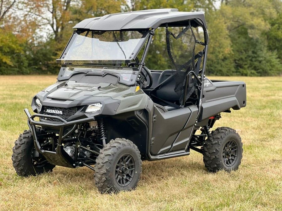 2026 Honda Pioneer 700 Deluxe