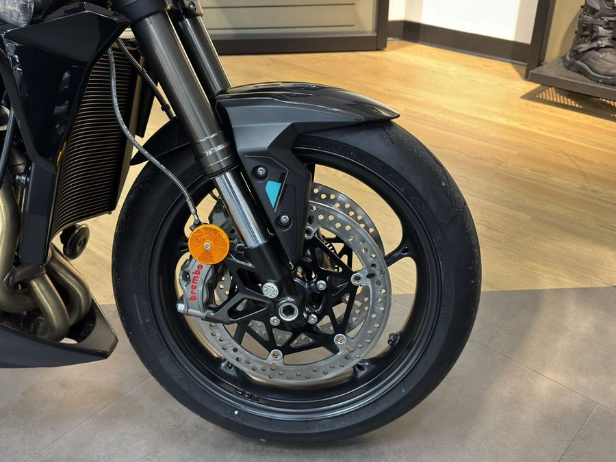 2026 Triumph Street Triple 765 RS Granite