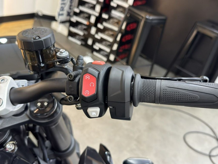 2026 Triumph Street Triple 765 RS Granite