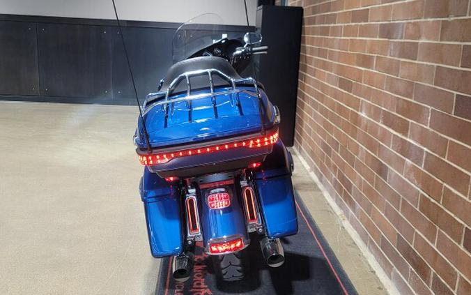 2018 Harley-Davidson® Ultra Limited LGNDBLUSNGL/BLK FLHTKANV