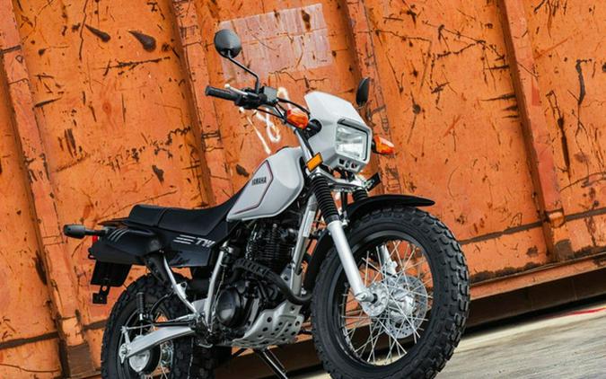 2027 Yamaha TW 200