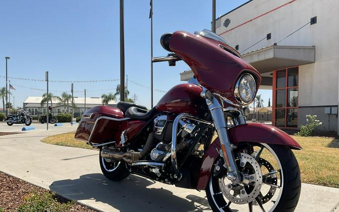 FLHX 2020 Street Glide®