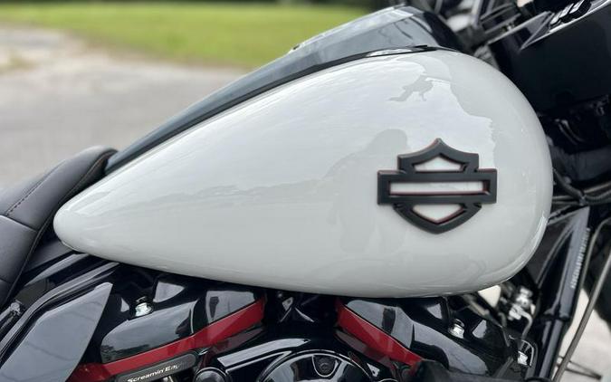 2020 Harley-Davidson® FLHXSE - CVO™ Street Glide®